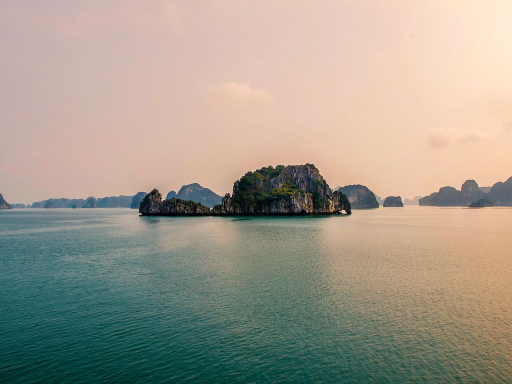 Mooie kleuren bij de Halong Bay